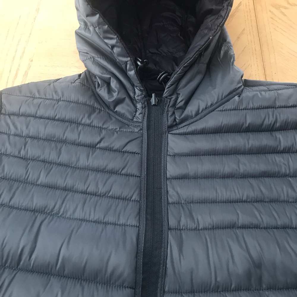 Guess Men’s Puffer Jacket XL Black-Grey - Picture 7 of 15